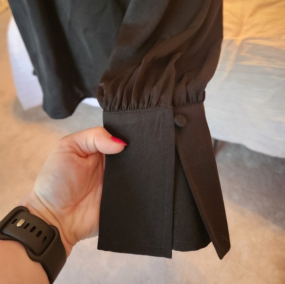 Banana Republic Blouse - Picture 5 of 6